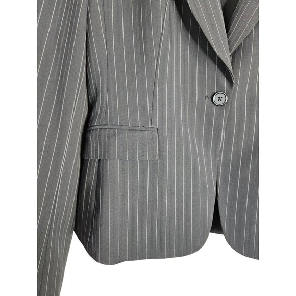 Tahari Womens Pinstripe One Button Blazer Size 6 Black & White Career Office - Picture 9 of 14